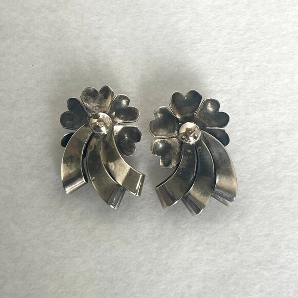 VTG Sterling Silver 925 3 Dimensional Rose Flower Ribbon 1" Stud Earrings - Picture 7 of 16